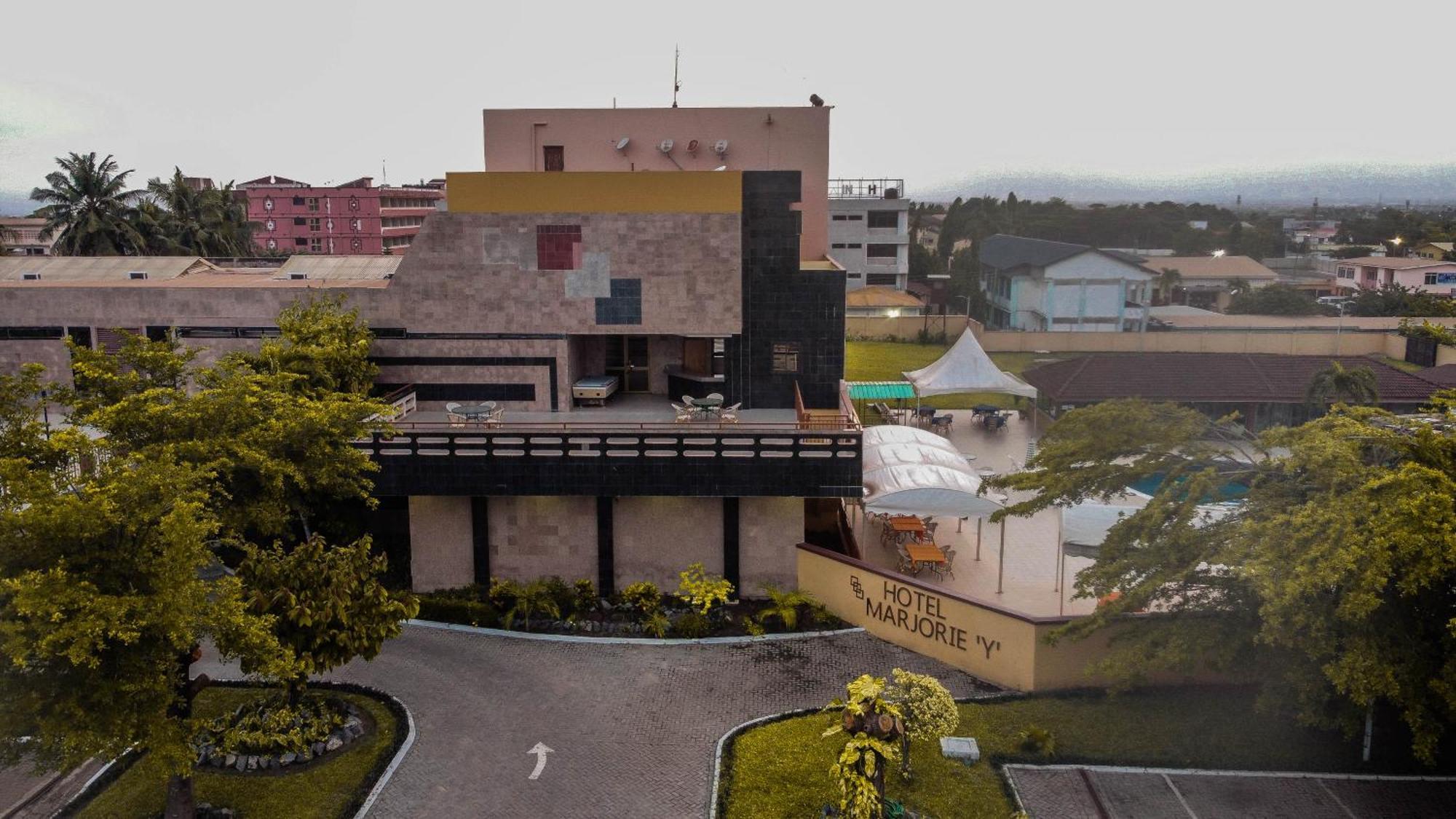 Hotel Marjorie 'Y' Tema Exterior photo